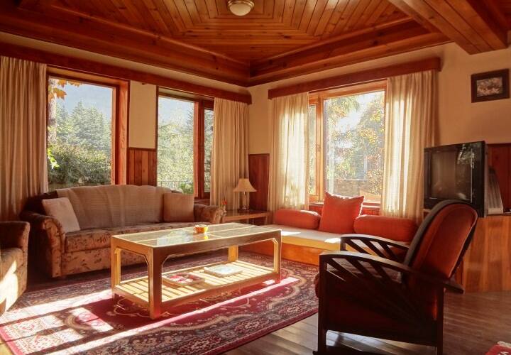 Retreat Cottages, Manali 4